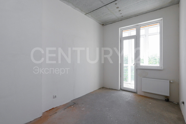 Продам трехкомнатную (3-комн.) квартиру, Лобачевского ул, 2А , Калининград г