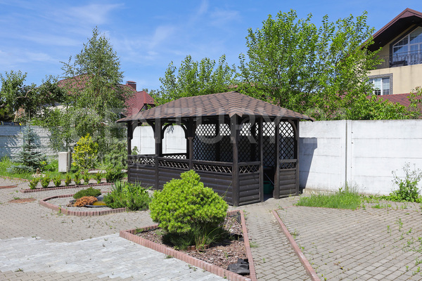 Продам трехкомнатную (3-комн.) квартиру, Лобачевского ул, 2А , Калининград г