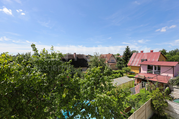 Продам трехкомнатную (3-комн.) квартиру, Лобачевского ул, 2А , Калининград г