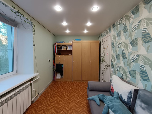 Продам трехкомнатную (3-комн.) квартиру, Карьерная ул, 55, Иваново г