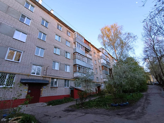 Продам трехкомнатную (3-комн.) квартиру, Карьерная ул, 55, Иваново г