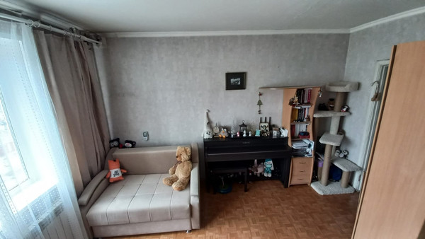 Продам однокомнатную (1-комн.) квартиру, Красной Армии ул, 121, Красноярск г