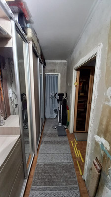 Продам однокомнатную (1-комн.) квартиру, Красной Армии ул, 121, Красноярск г