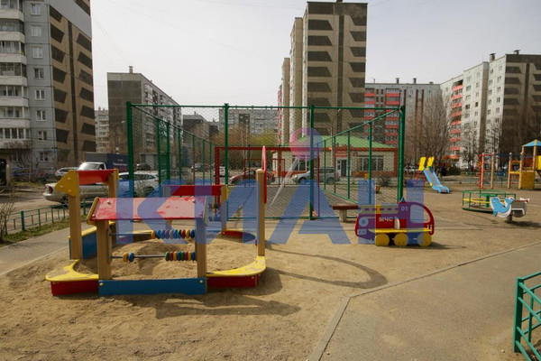 Продам двухкомнатную (2-комн.) квартиру, Комсомольский пр-кт, 1, Красноярск г