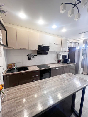 Продам двухкомнатную (2-комн.) квартиру, Шеболдаева ул, 95/ст2, Ростов-на-Дону г