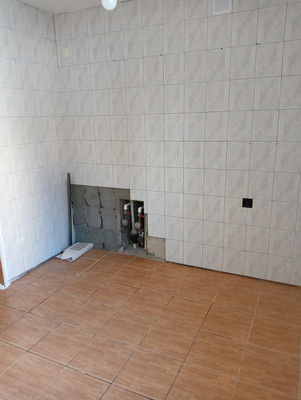 Продам трехкомнатную (3-комн.) квартиру, Зорге ул, 66, Ростов-на-Дону г