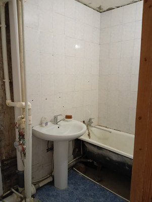 Продам трехкомнатную (3-комн.) квартиру, Зорге ул, 66, Ростов-на-Дону г