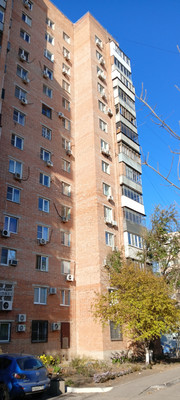 Продам трехкомнатную (3-комн.) квартиру, Зорге ул, 66, Ростов-на-Дону г