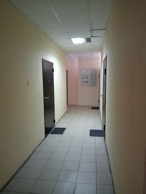 Продам двухкомнатную (2-комн.) квартиру, Портовая ул, 221, Ростов-на-Дону г