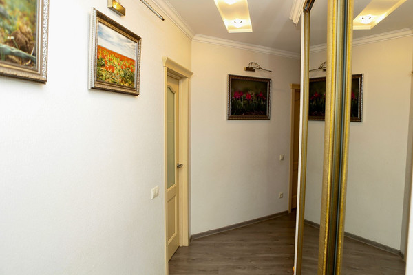 Продам двухкомнатную (2-комн.) квартиру, 40-летия Победы пр-кт, 85, Ростов-на-Дону г