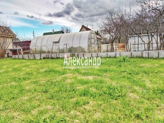 Продам дом в поселке Строитель, ЛОС тер. СНТ, 139, Массив Мшинская тер, 90 км от города