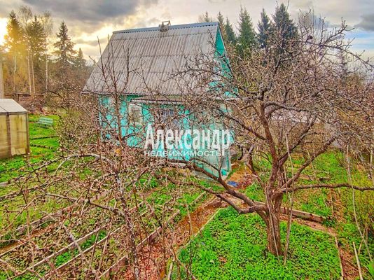Продам дом в поселке Строитель, ЛОС тер. СНТ, 139, Массив Мшинская тер, 90 км от города