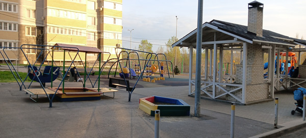 Продам двухкомнатную (2-комн.) квартиру, 2-я Краснодарская ул, 169кб, Ростов-на-Дону г
