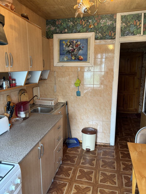 Продам трехкомнатную (3-комн.) квартиру, Курская ул, 17, Ростов-на-Дону г