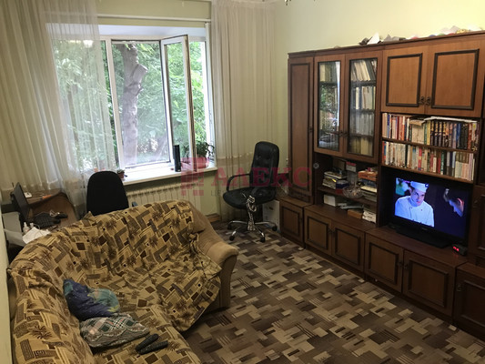Продам трехкомнатную (3-комн.) квартиру, Рабочая пл, 5, Ростов-на-Дону г