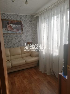 Продам многокомнатную квартиру, Садовый пер, 4, Рощино гп