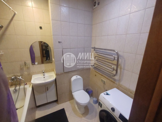 Продам однокомнатную (1-комн.) квартиру, 1 Мая мкр, 26, Балашиха г