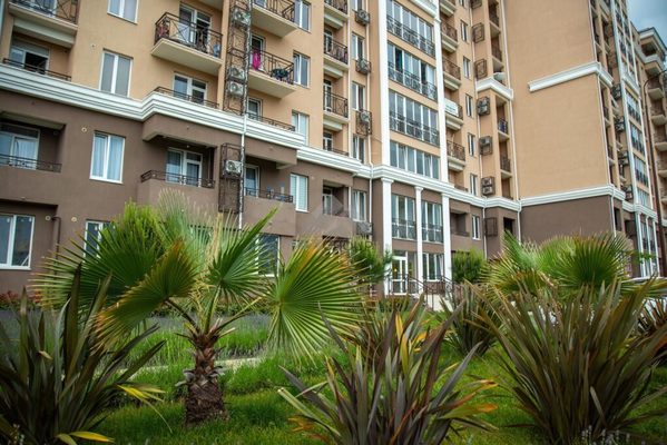 Продам однокомнатную (1-комн.) квартиру, Калараша (Лазаревский р-н) ул, 64/13к7, Сочи г