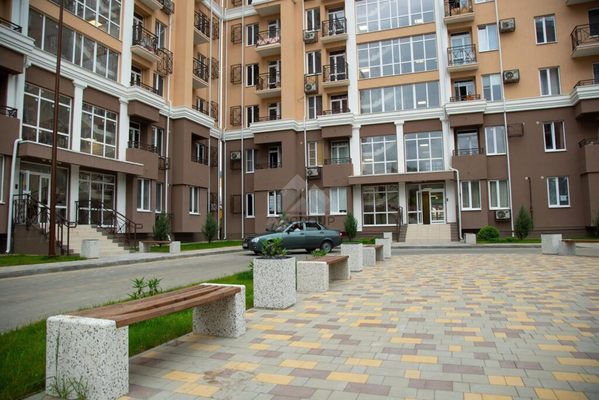 Продам однокомнатную (1-комн.) квартиру, Калараша (Лазаревский р-н) ул, 64/13к7, Сочи г