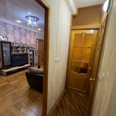 Продам трехкомнатную (3-комн.) квартиру, Коммунистический пр-кт, 23/1, Ростов-на-Дону г