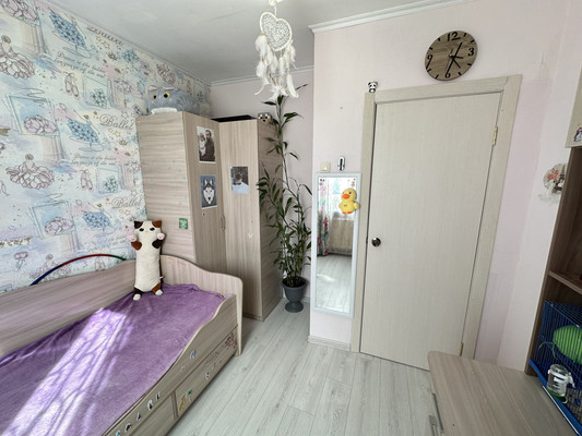 Продам многокомнатную квартиру, Хейкконена (Древлянка р-н) ул, 22, Петрозаводск г