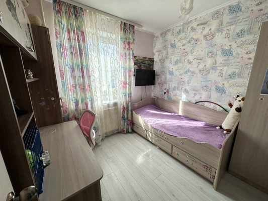 Продам многокомнатную квартиру, Хейкконена (Древлянка р-н) ул, 22, Петрозаводск г