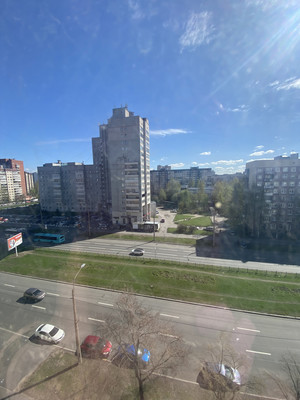Продам трехкомнатную (3-комн.) квартиру, Уточкина ул, 6к1, Санкт-Петербург г