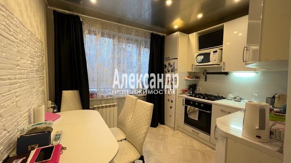 Продам многокомнатную квартиру, Гагарина ул, 18А, Выборг г