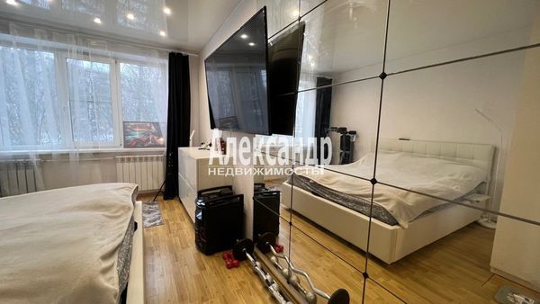 Продам многокомнатную квартиру, Гагарина ул, 18А, Выборг г
