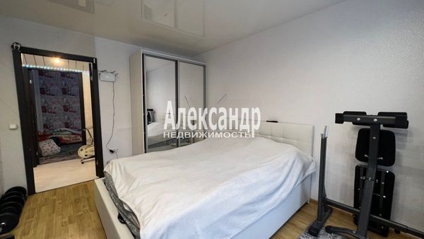 Продам многокомнатную квартиру, Гагарина ул, 18А, Выборг г