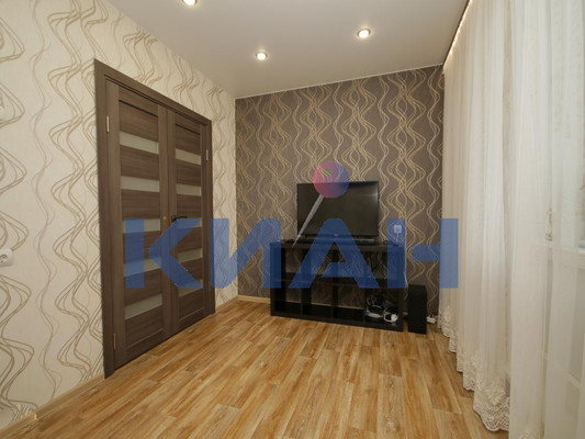 Продам двухкомнатную (2-комн.) квартиру, Судостроительная ул, 159, Красноярск г