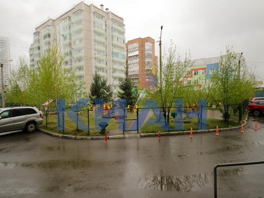 Продам двухкомнатную (2-комн.) квартиру, Судостроительная ул, 159, Красноярск г
