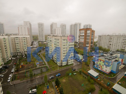 Продам двухкомнатную (2-комн.) квартиру, Судостроительная ул, 159, Красноярск г