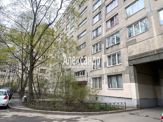 Продам двухкомнатную (2-комн.) квартиру, Купчинская ул, 6/4к1, Санкт-Петербург г