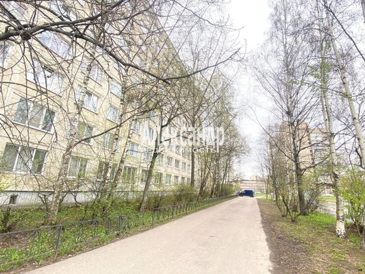 Продам двухкомнатную (2-комн.) квартиру, Купчинская ул, 6/4к1, Санкт-Петербург г