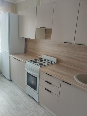 Продам двухкомнатную (2-комн.) квартиру, Королева пр-кт, 174к4, Ростов-на-Дону г