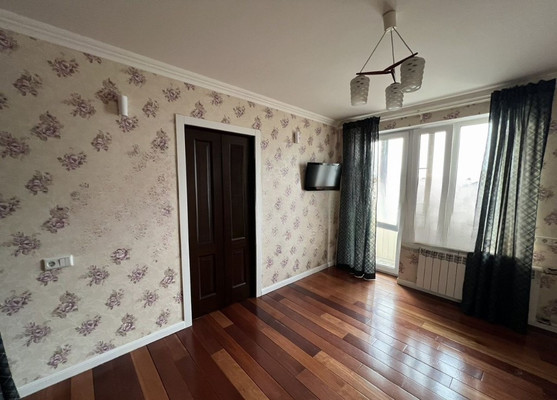 Продам двухкомнатную (2-комн.) квартиру, Новая Дорога ул, 1к2, Москва г