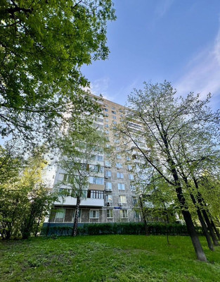 Продам двухкомнатную (2-комн.) квартиру, Новая Дорога ул, 1к2, Москва г