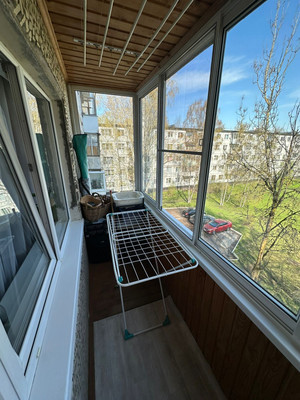 Продам трехкомнатную (3-комн.) квартиру, Октябрьская ул, 4к2, Великий Новгород г