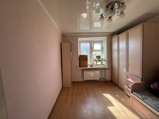 Продам трехкомнатную (3-комн.) квартиру, Согласия ул, 22/61, Ростов-на-Дону г