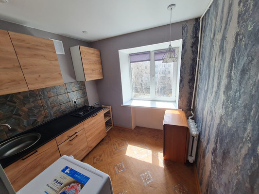 Продам однокомнатную (1-комн.) квартиру, Комсомольский пр-кт, 30, Амурск г