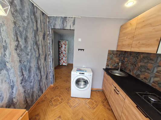 Продам однокомнатную (1-комн.) квартиру, Комсомольский пр-кт, 30, Амурск г