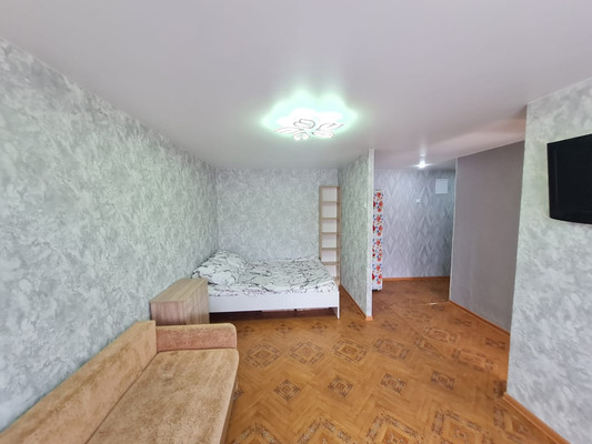 Продам однокомнатную (1-комн.) квартиру, Комсомольский пр-кт, 30, Амурск г