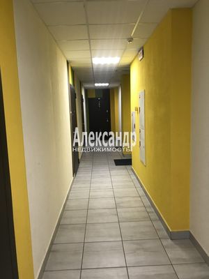 Продам однокомнатную (1-комн.) квартиру, Шувалова ул, 27/7, Мурино п