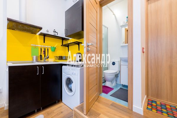 Продам гостиницу 50,7 м2, Каховского пер, 7, Санкт-Петербург г