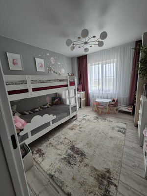 Продам двухкомнатную (2-комн.) квартиру, Весенняя ул, 4, Волгодонск г