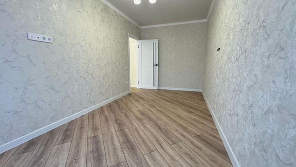 Продам двухкомнатную (2-комн.) квартиру, Шамиля Усманова ул, 8, Казань г