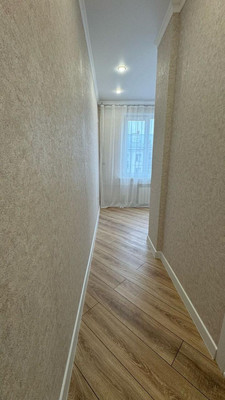Продам двухкомнатную (2-комн.) квартиру, Шамиля Усманова ул, 8, Казань г