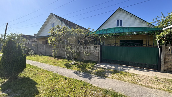 Продам дом, Кирова ул, Крымск г, 0 км от города