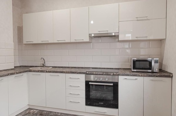 Продам двухкомнатную (2-комн.) квартиру, Доломановский пер, 118, Ростов-на-Дону г